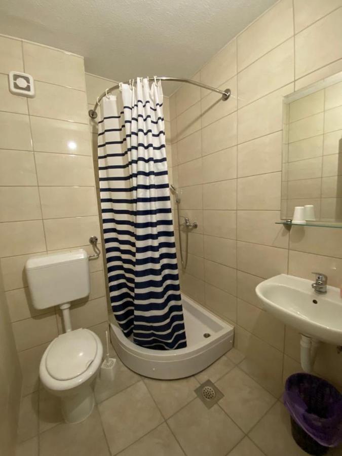 Bed and Breakfast Pansion Raspudic Меджугорье Экстерьер фото