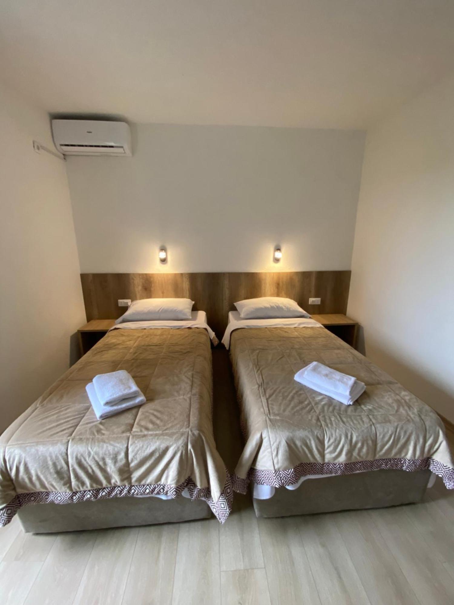 Bed and Breakfast Pansion Raspudic Меджугорье Экстерьер фото