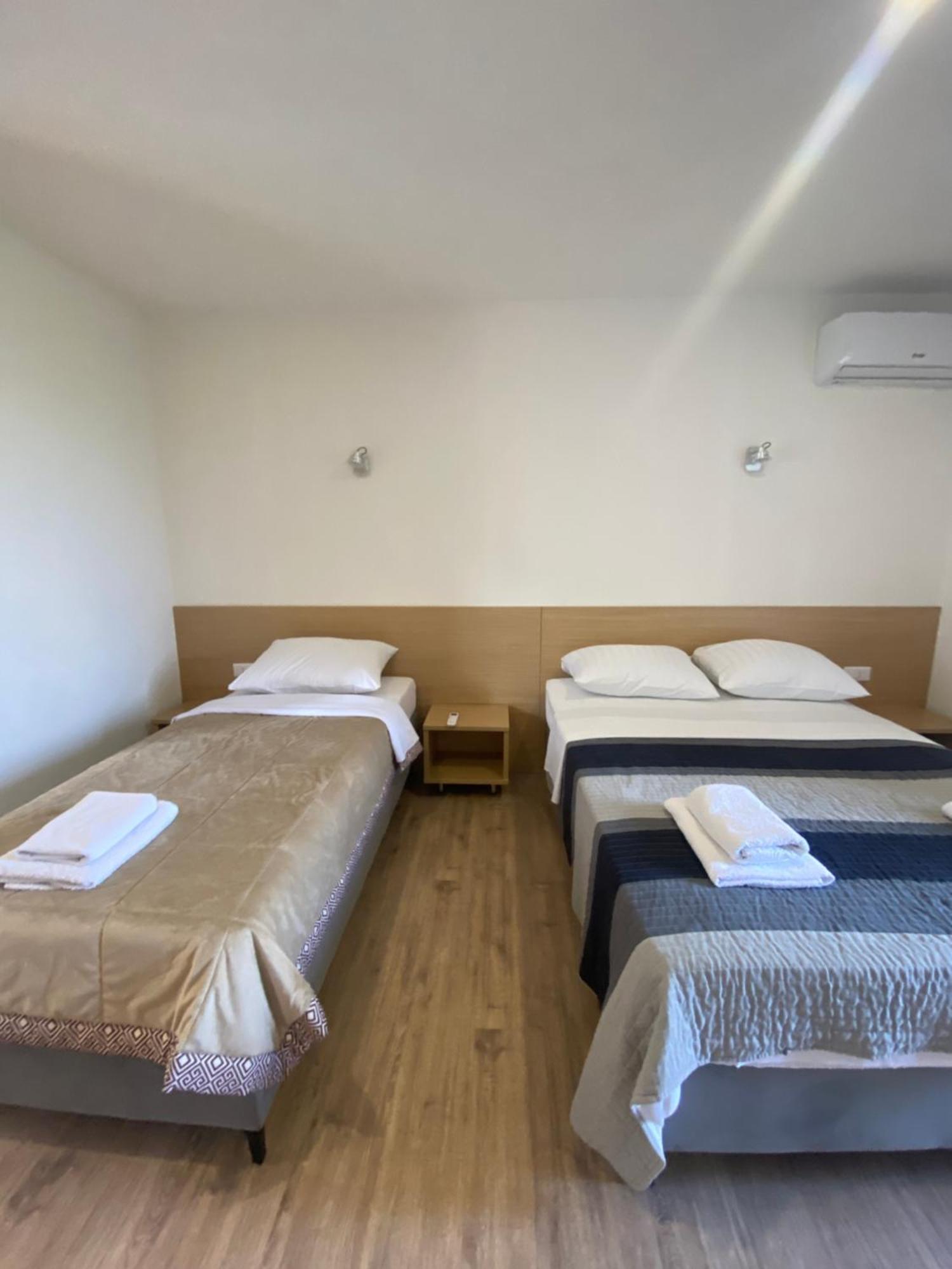 Bed and Breakfast Pansion Raspudic Меджугорье Экстерьер фото